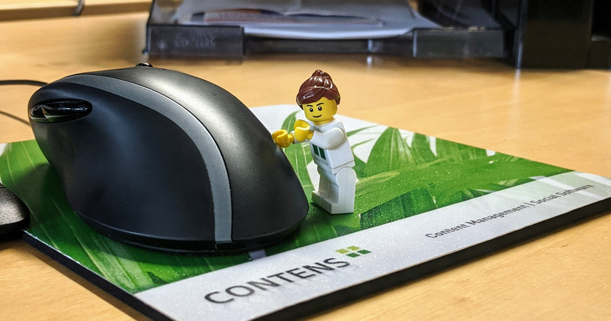CONTENS Figur mit Maus