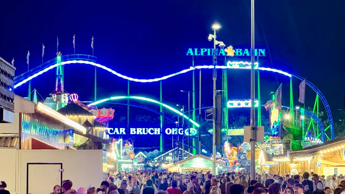 Wiesn 2026 - Achterbahn